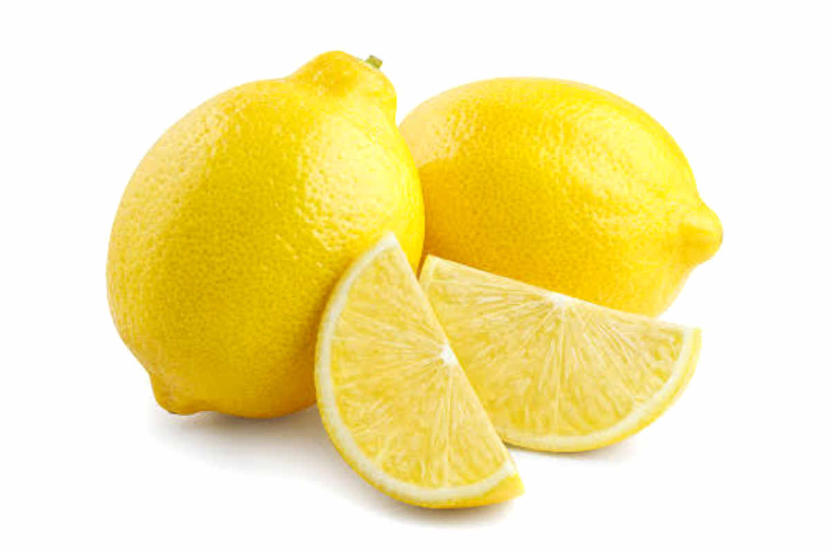 Benefits of eating lemon