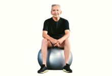 Ball sitting exercise benefits